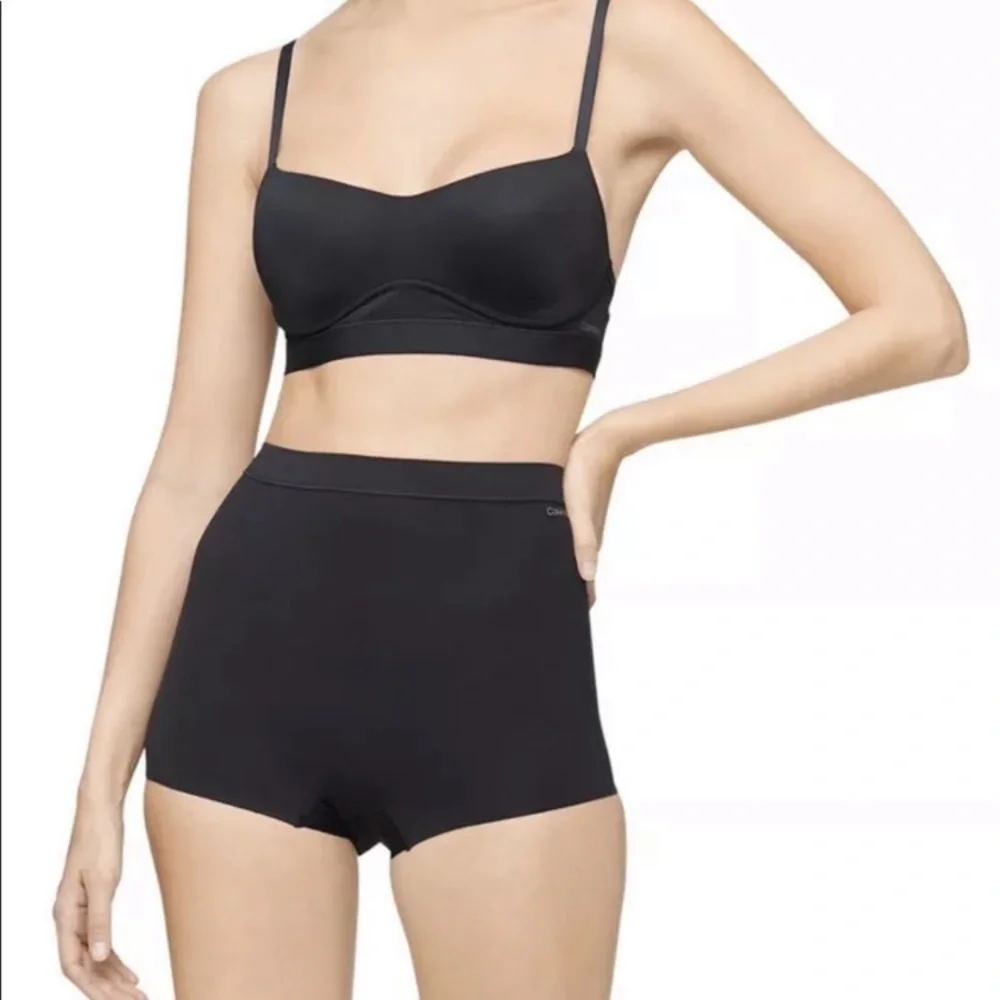 2/$30 NWT Calvin Klein Perfectly Fit Flex Lightly Lined Wirefree Bralette XS